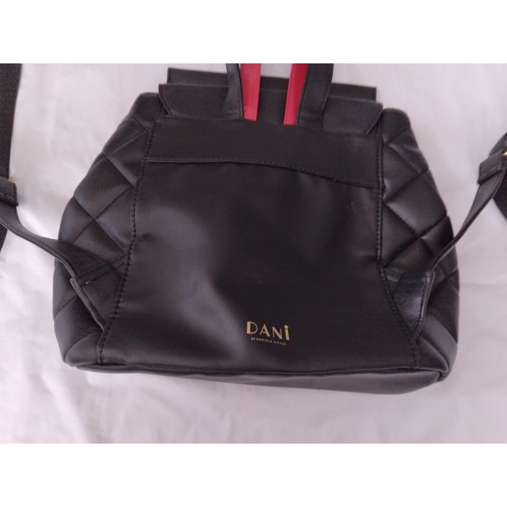 Dani by Danielle Nicole Disney Minnie Mouse Black Quilted Red Bow Backpack - Picture 6 of 9